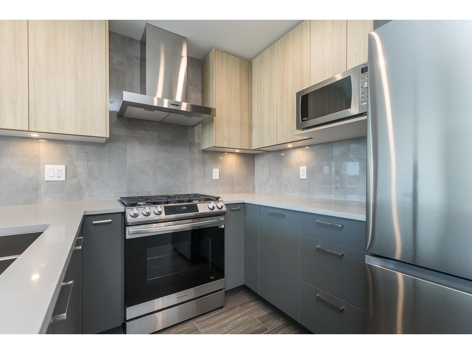 A304 31900 Raven Avenue, Mission, British Columbia  V2V 1B8 - Photo 3 - R2989547