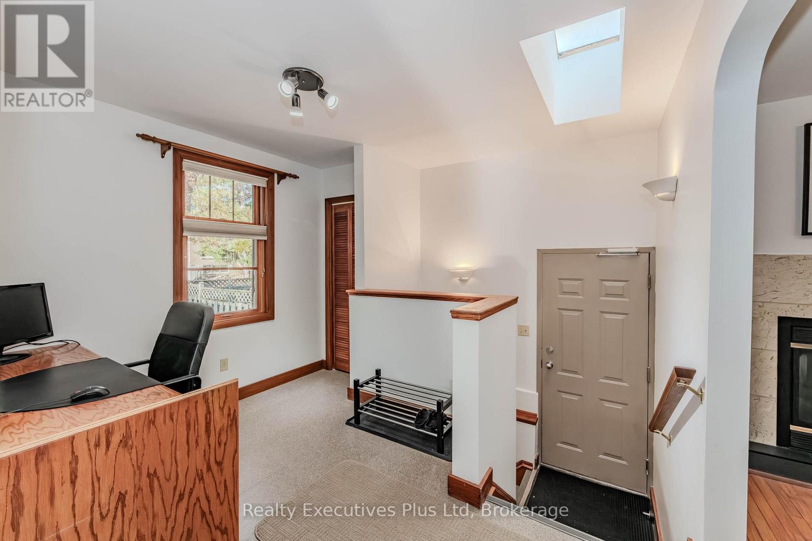 8 Echo Drive, Guelph, Ontario  N1G 1H2 - Photo 21 - X12087850