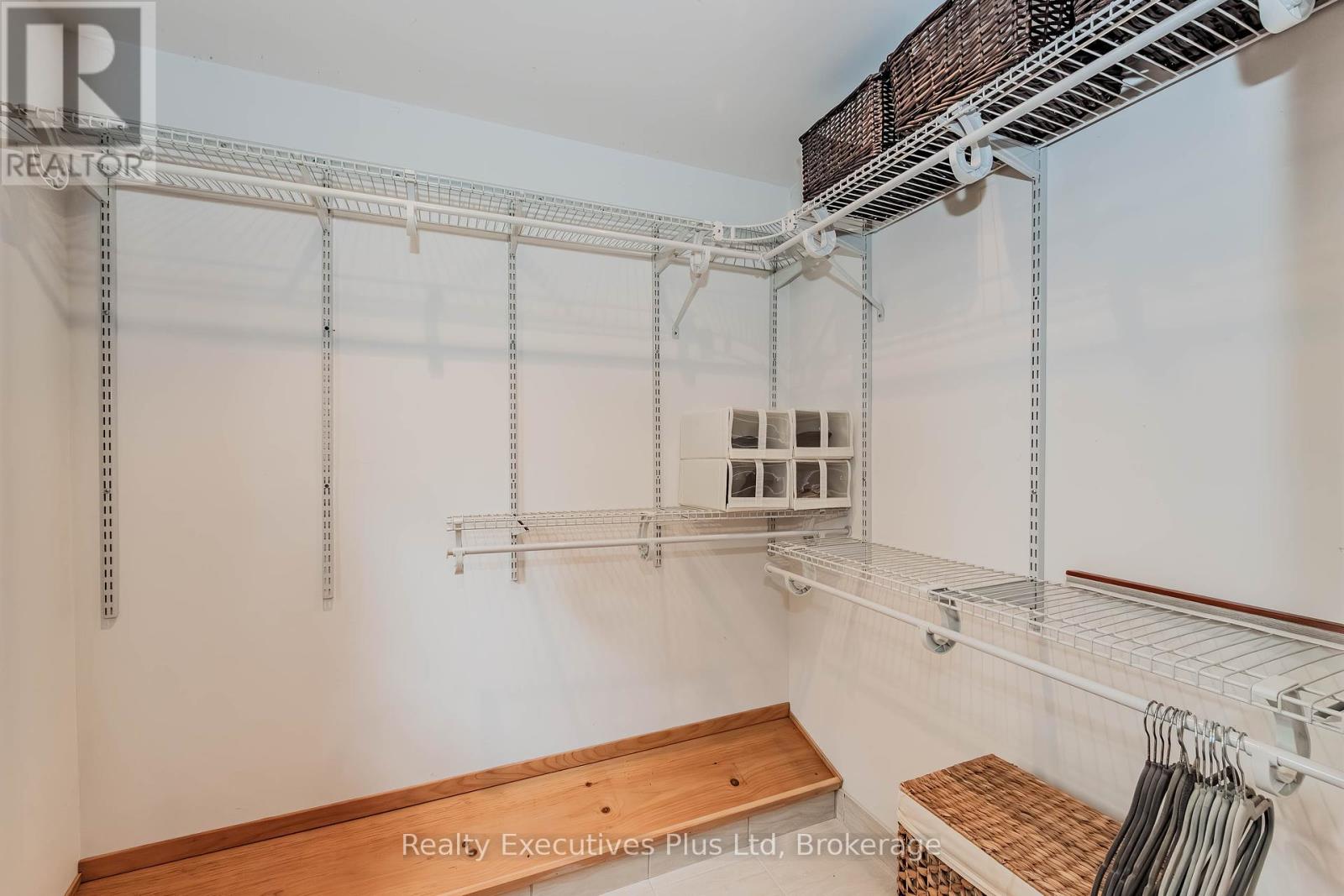 8 Echo Drive, Guelph, Ontario  N1G 1H2 - Photo 25 - X12087850