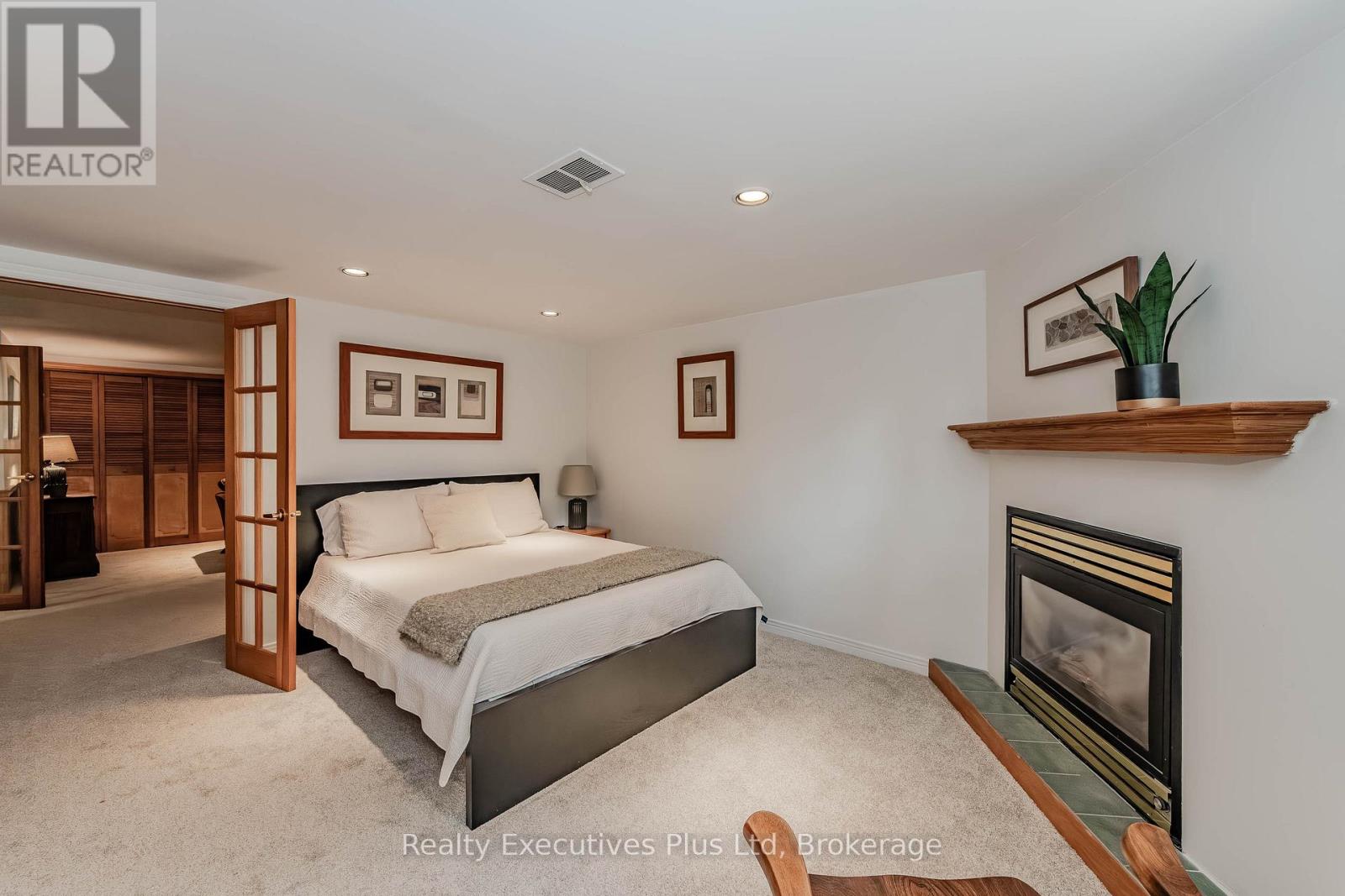 8 Echo Drive, Guelph, Ontario  N1G 1H2 - Photo 34 - X12087850