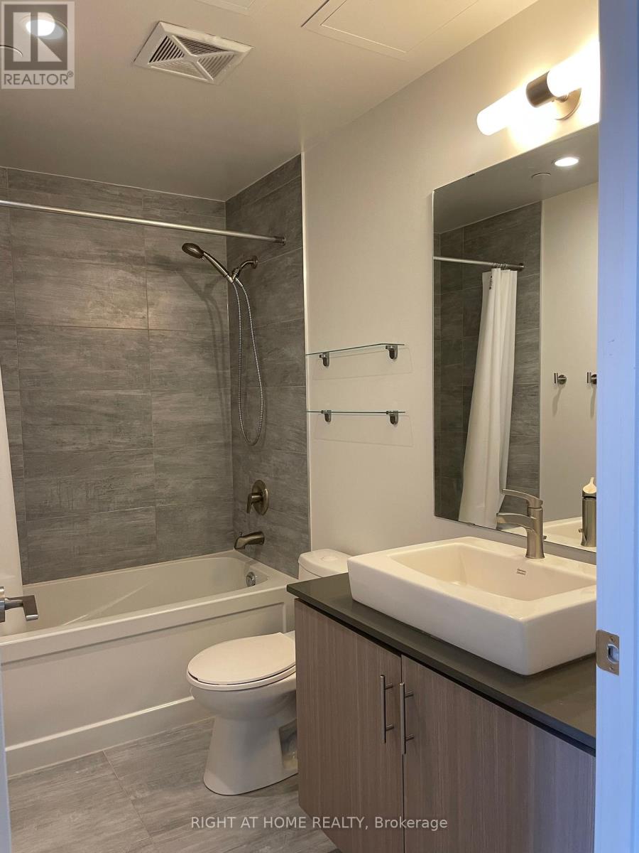 2607 - 1 The Esplanade, Toronto, Ontario  M5E 0A8 - Photo 13 - C12087844