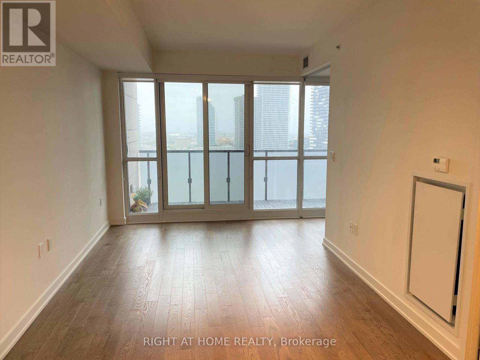 2607 - 1 The Esplanade, Toronto, Ontario  M5E 0A8 - Photo 5 - C12087844