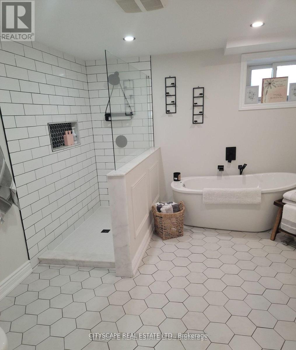 891 Curtis Crescent, Cobourg, Ontario  K9A 2W2 - Photo 35 - X12073620