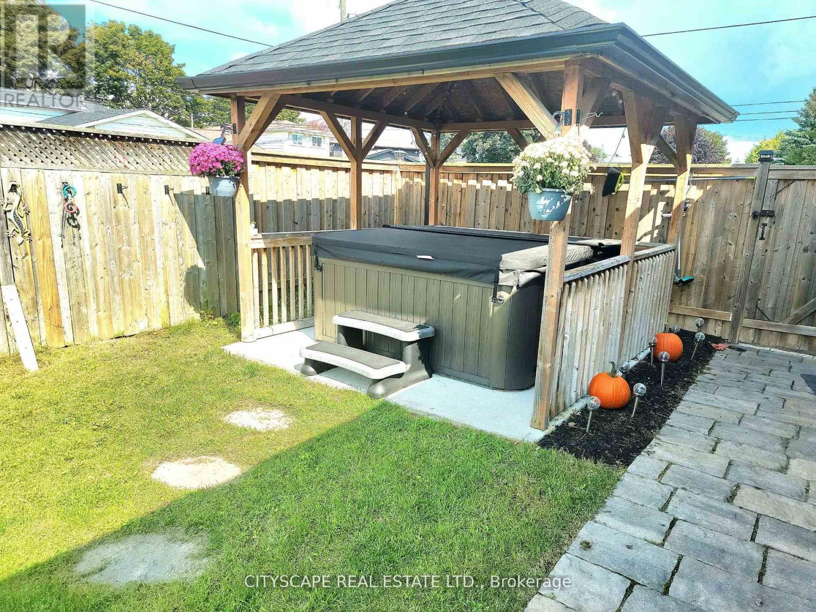 891 Curtis Crescent, Cobourg, Ontario  K9A 2W2 - Photo 37 - X12073620