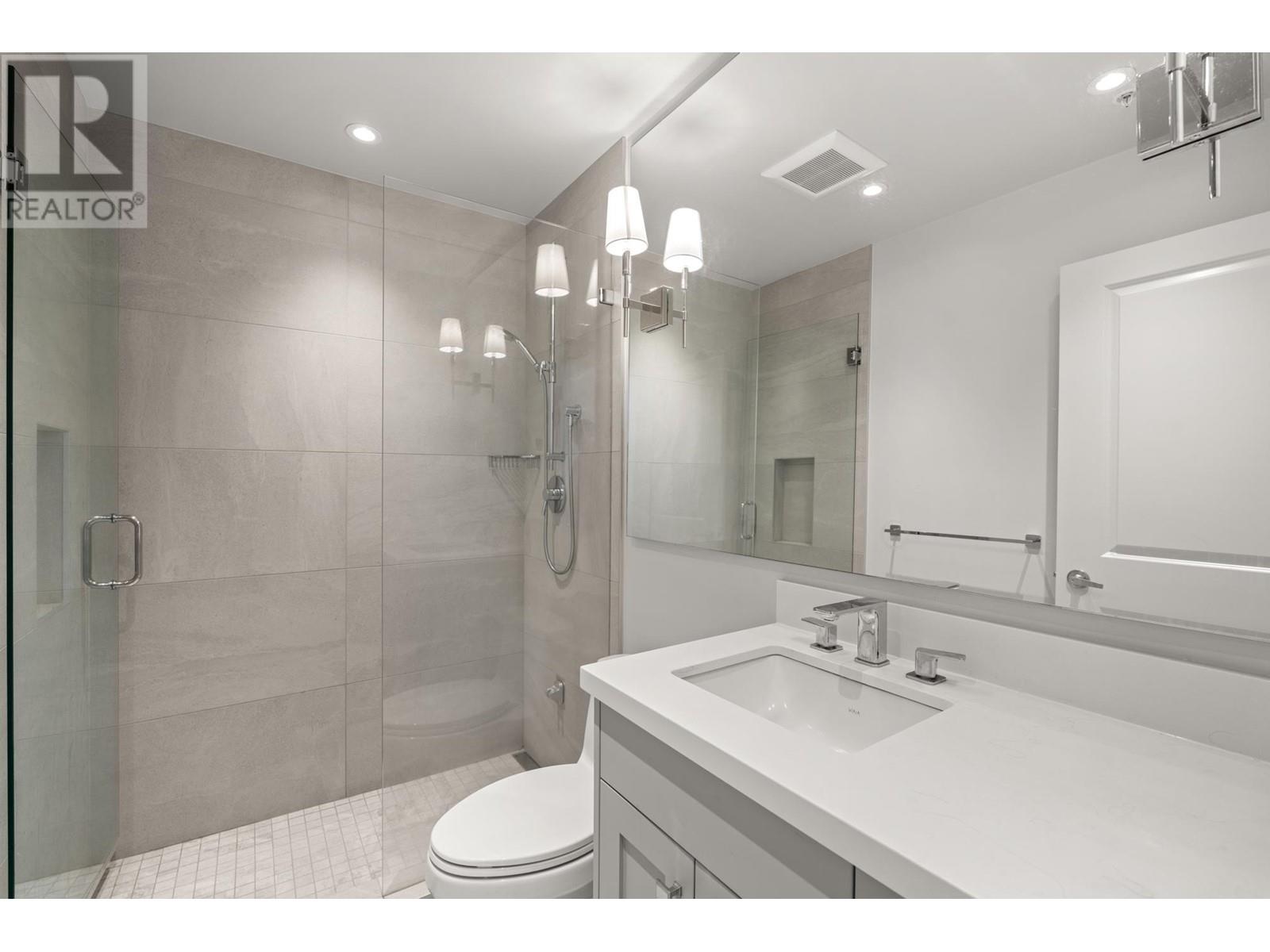 701 120 W 16th Street, North Vancouver, British Columbia  V7M 3N6 - Photo 24 - R2989824