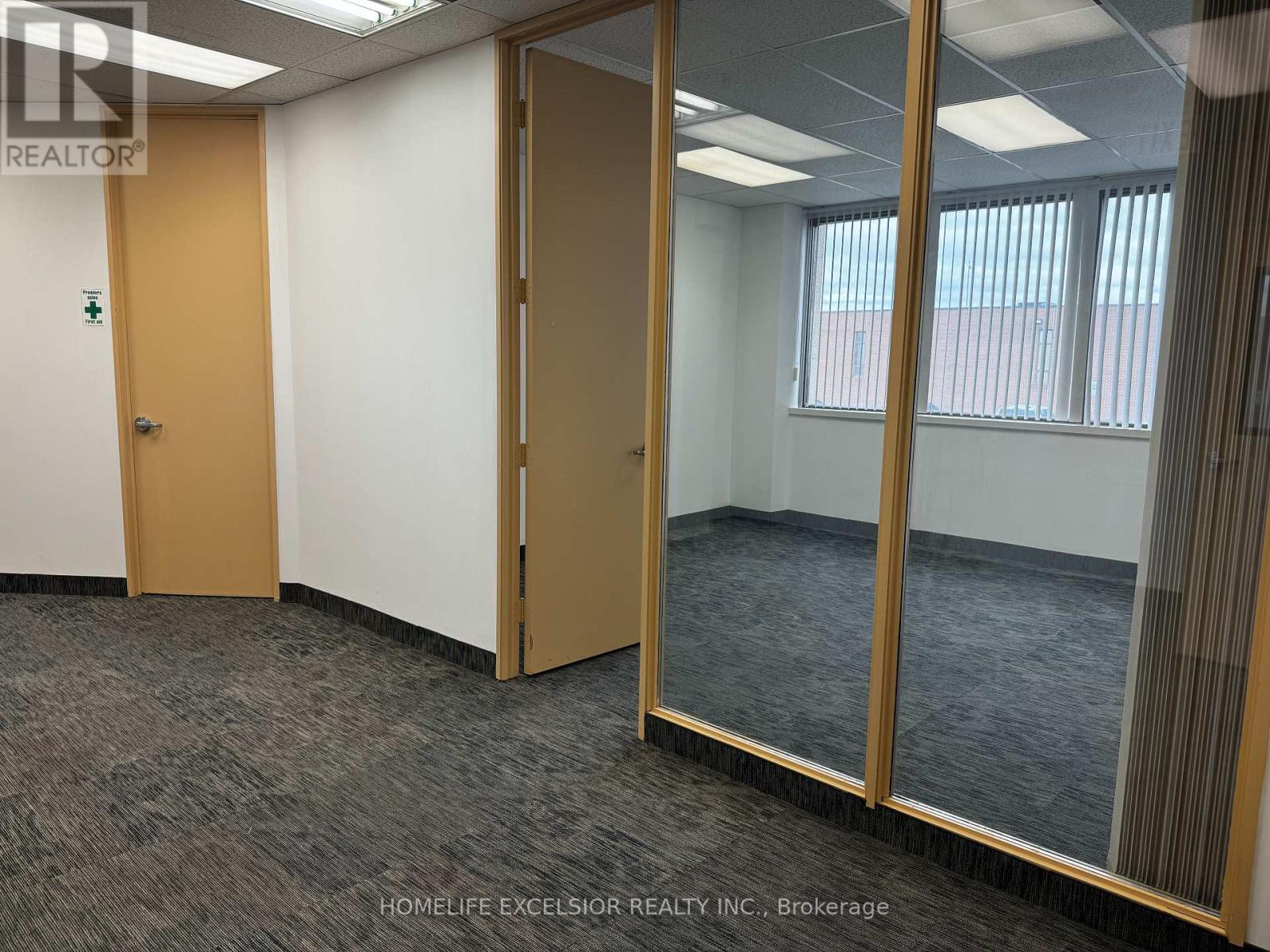 202 - 716 Gordon Baker Road, Toronto, Ontario  M2H 3B4 - Photo 11 - C12087875