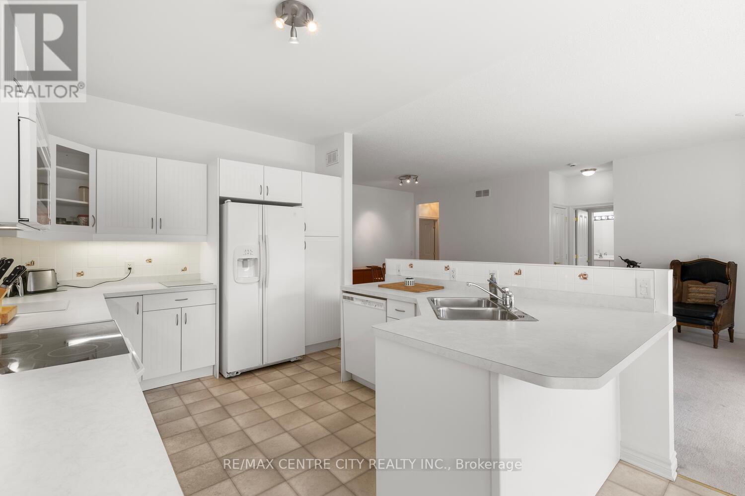 1963 Jack Nash Terrace, London South, Ontario  N6K 5R1 - Photo 15 - X12087922