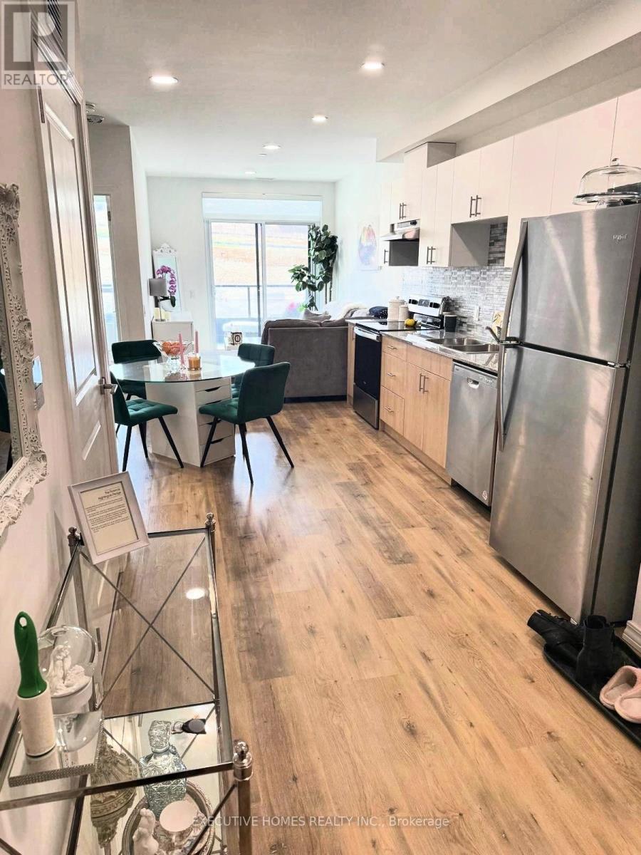 209 - 181 Elmira Road, Guelph, Ontario  N1K 0E4 - Photo 2 - X12070437