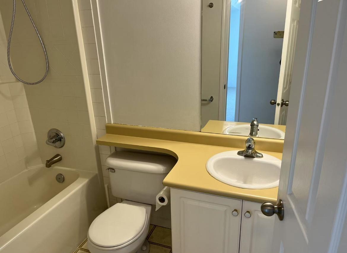 405 13780 76 Avenue, Surrey, British Columbia  V3W 1E5 - Photo 10 - R2991242