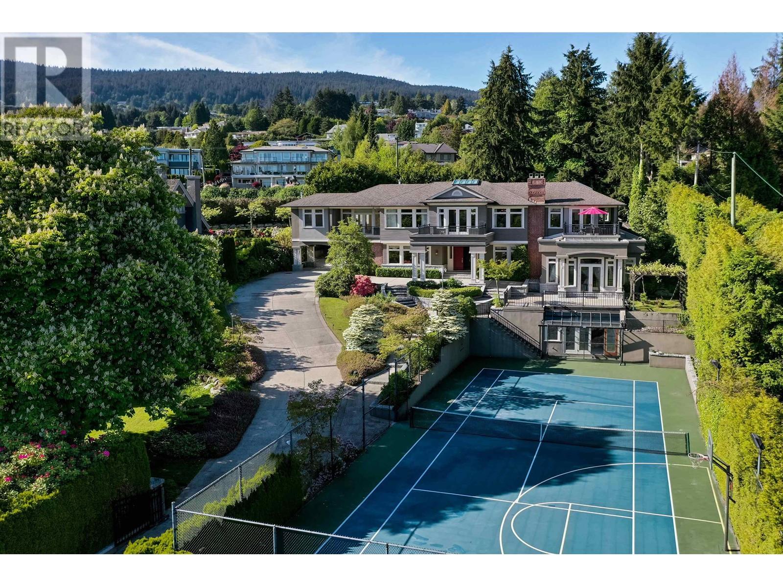Property at 705 PARKSIDE ROAD image 1