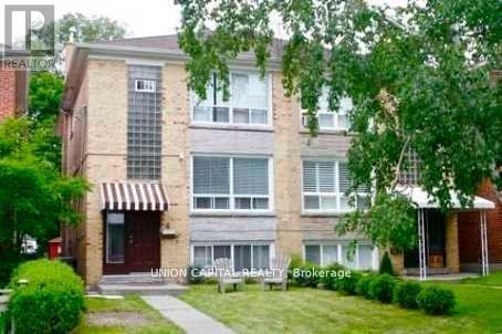 4 ROWLEY AVENUE, Toronto, Ontario