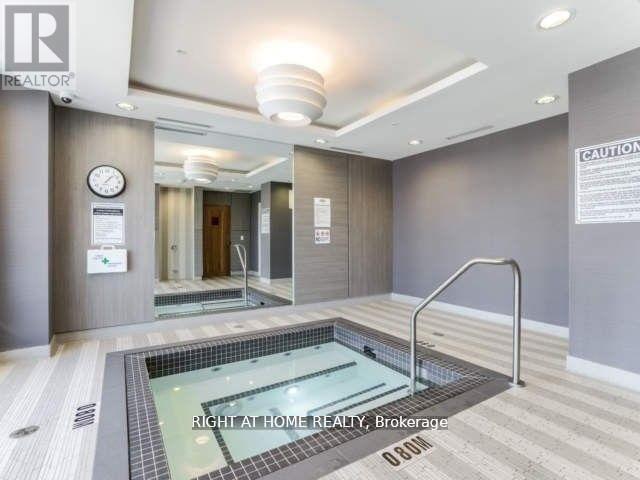 517 - 9199 Yonge Street E, Richmond Hill, Ontario  L4C 1H7 - Photo 8 - N12087915