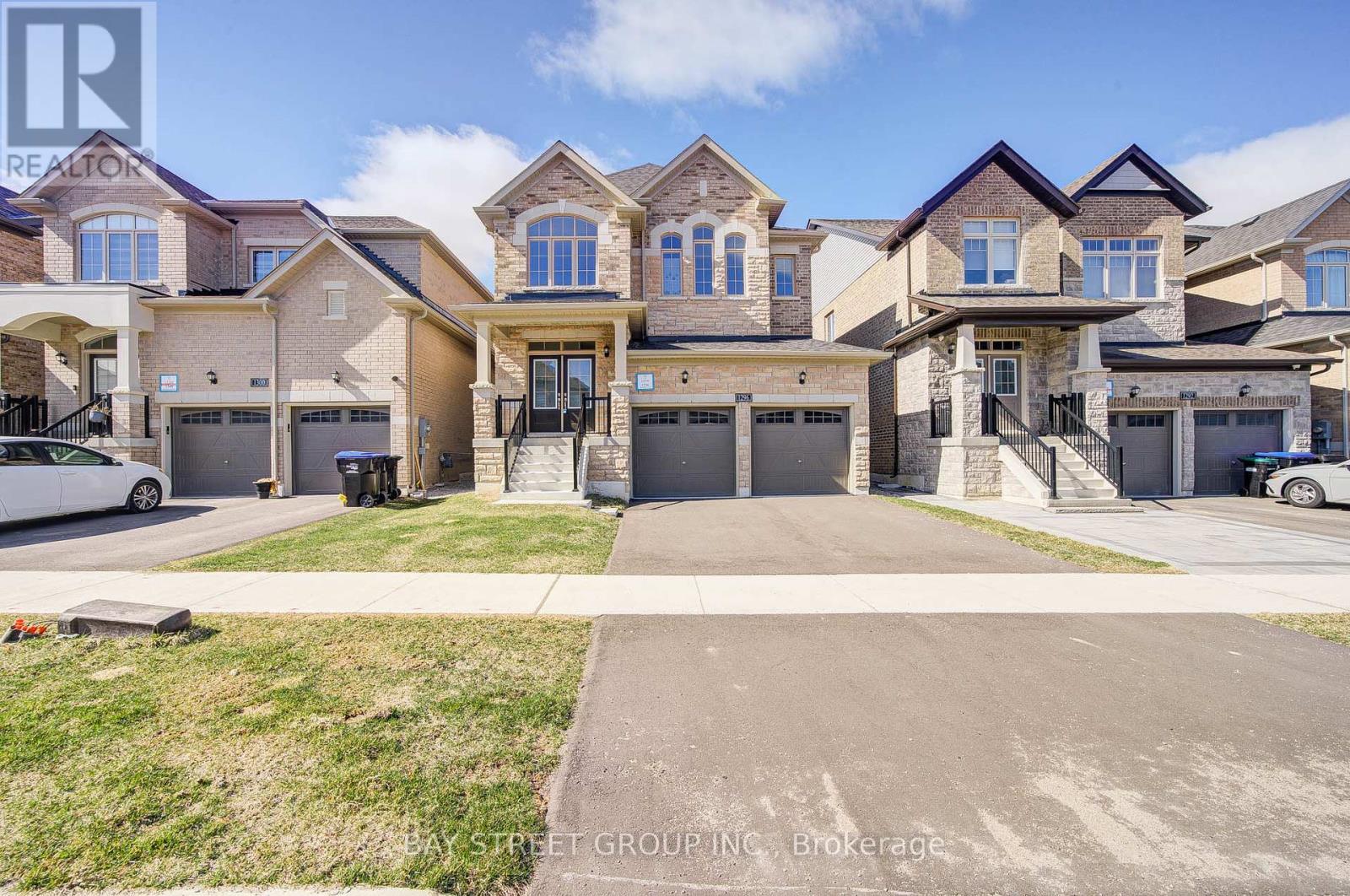Property at 1296 BRODERICK STREET image 2