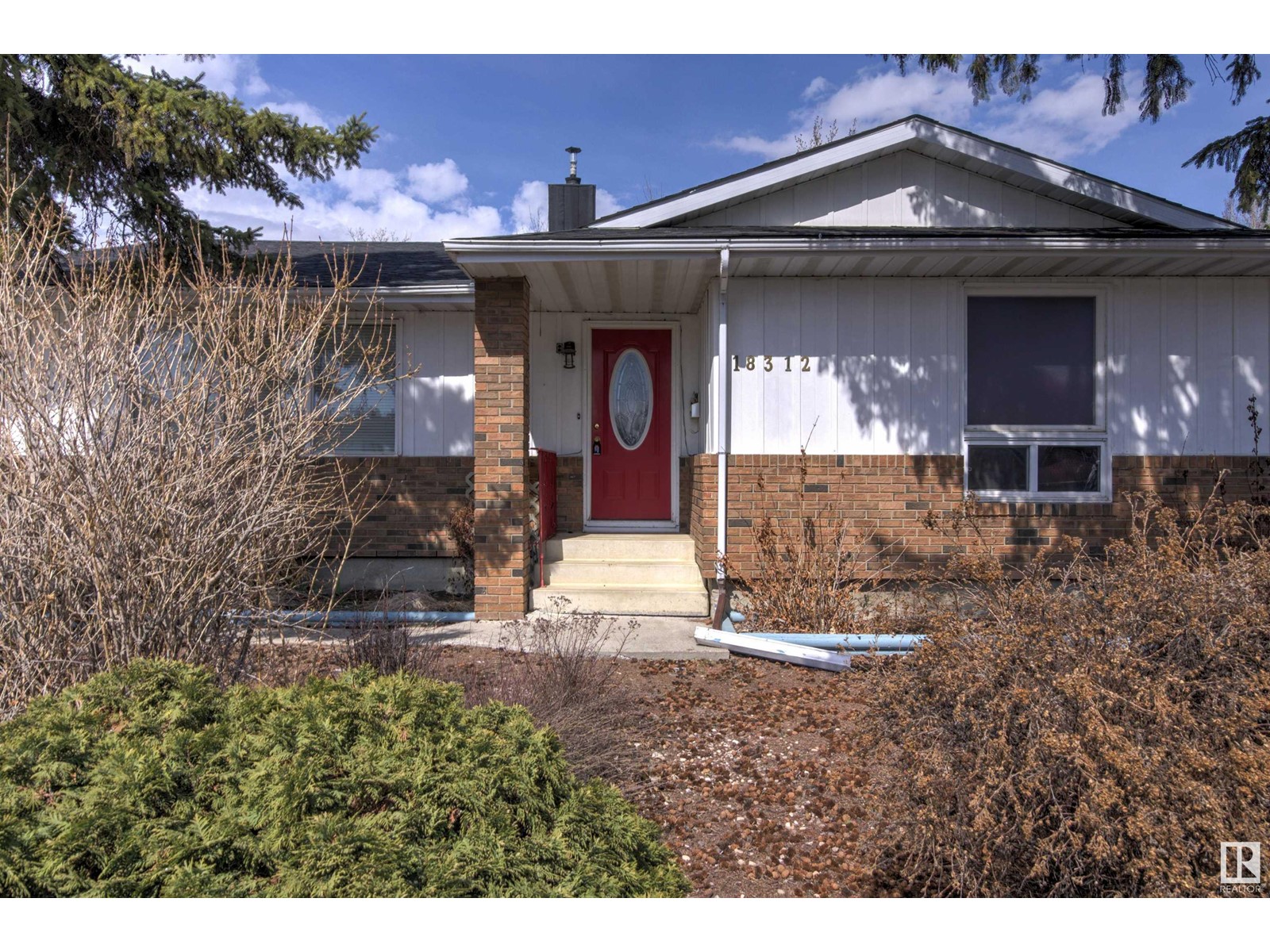 Property at 18312 91 AV NW image 1