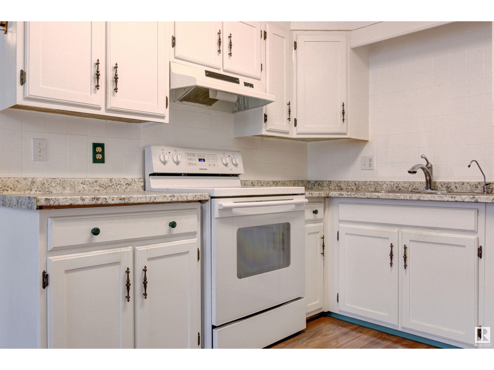 18312 91 Av Nw, Edmonton, Alberta  T5T 1N9 - Photo 11 - E4431250