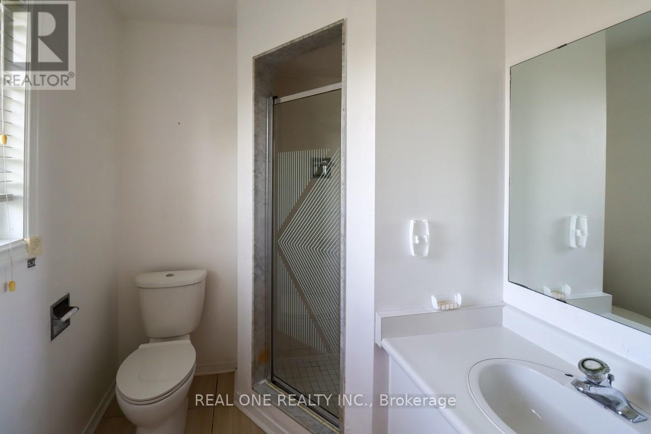 5621 Haddon Hall Road, Mississauga, Ontario  L5M 5G4 - Photo 19 - W12087917