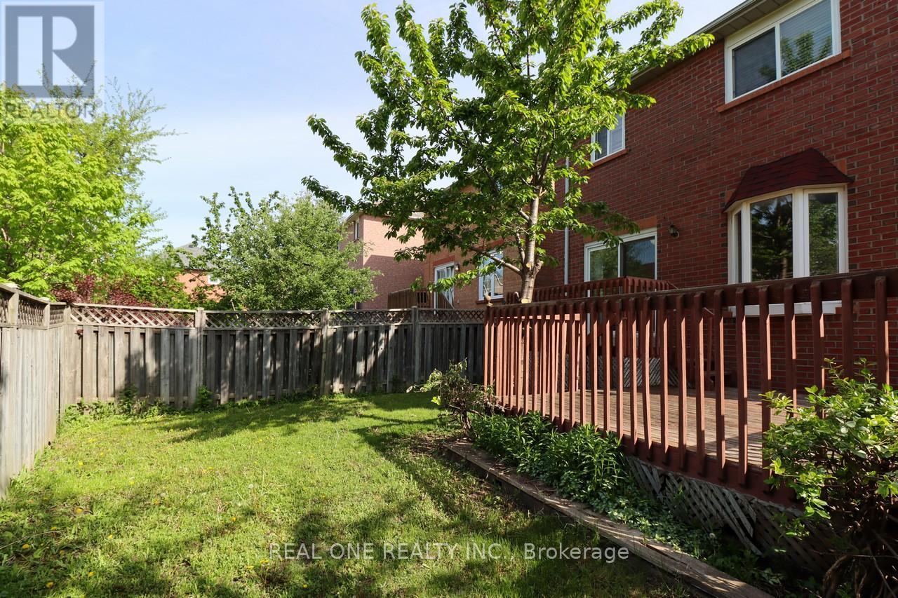 5621 Haddon Hall Road, Mississauga, Ontario  L5M 5G4 - Photo 29 - W12087917