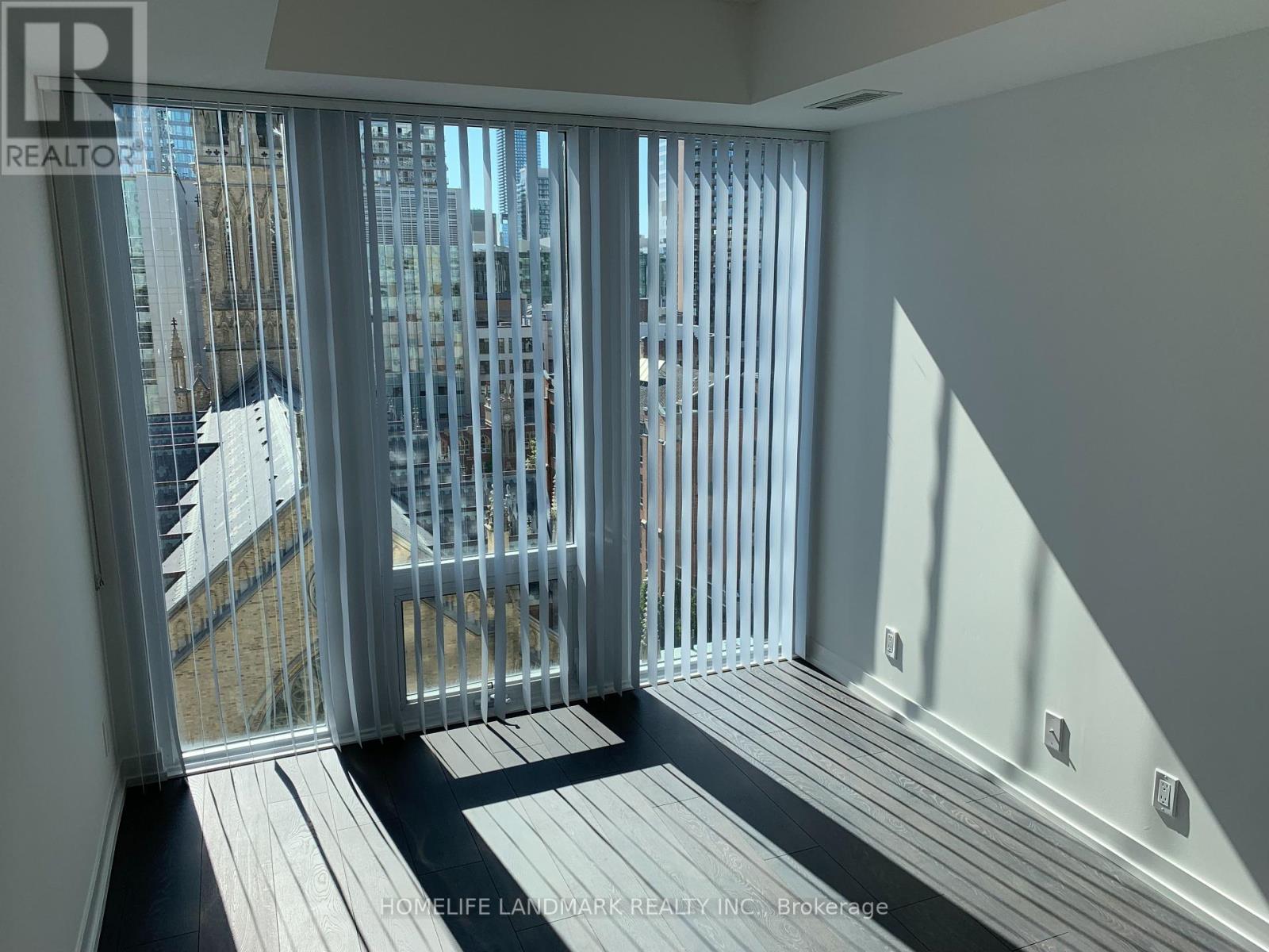 1107 - 60 Shuter Street, Toronto, Ontario  M5B 0B7 - Photo 8 - C12087939