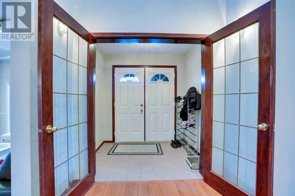 Property at 319 Christie Knoll Point image 2