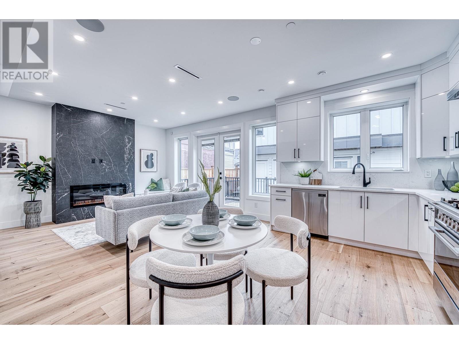 Listing Picture 12 of 31 : 2 2727 PARKER STREET, Vancouver / 溫哥華 - 魯藝地產 Yvonne Lu Group - MLS Medallion Club Member