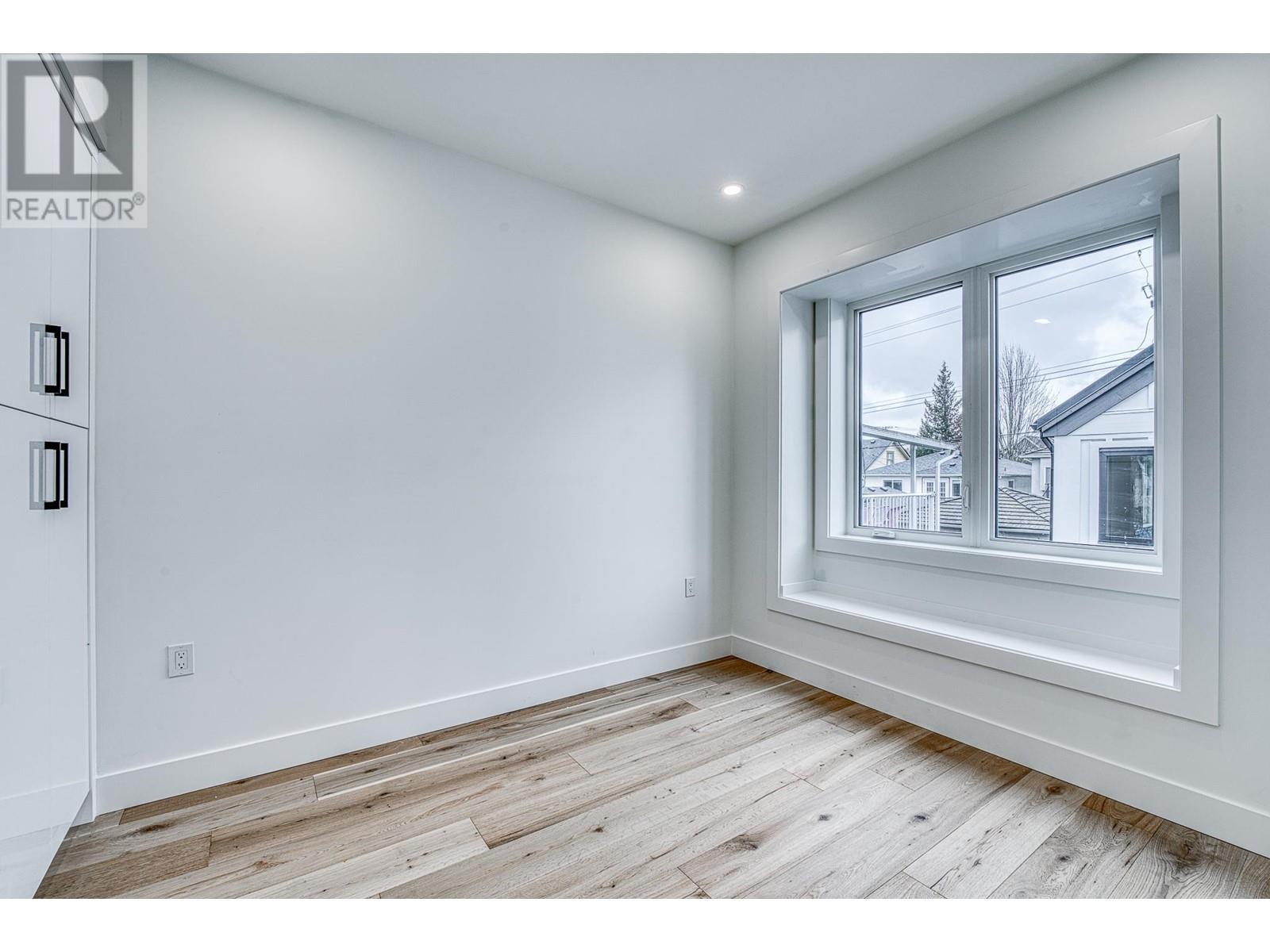 Listing Picture 26 of 31 : 2 2727 PARKER STREET, Vancouver / 溫哥華 - 魯藝地產 Yvonne Lu Group - MLS Medallion Club Member