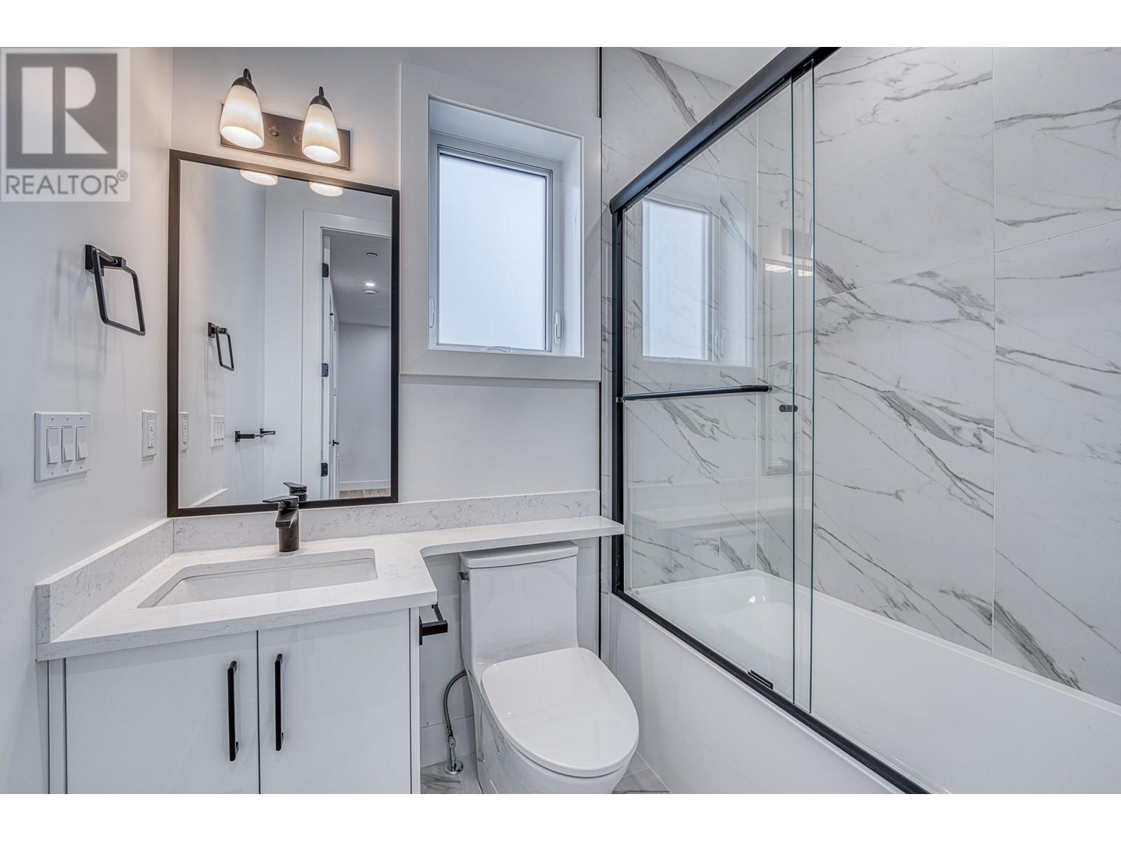 Listing Picture 28 of 31 : 2 2727 PARKER STREET, Vancouver / 溫哥華 - 魯藝地產 Yvonne Lu Group - MLS Medallion Club Member