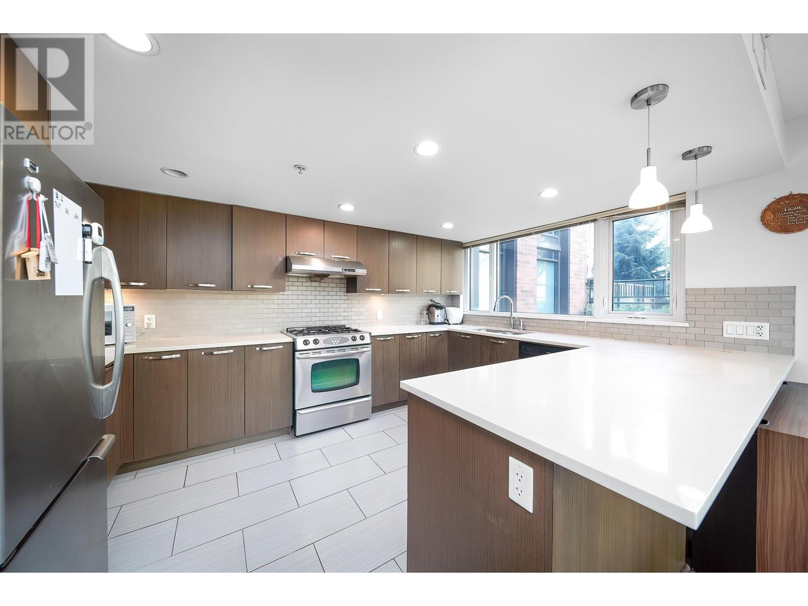 205 6888 Cooney Road, Richmond, British Columbia  V6Y 0E1 - Photo 13 - R2991233