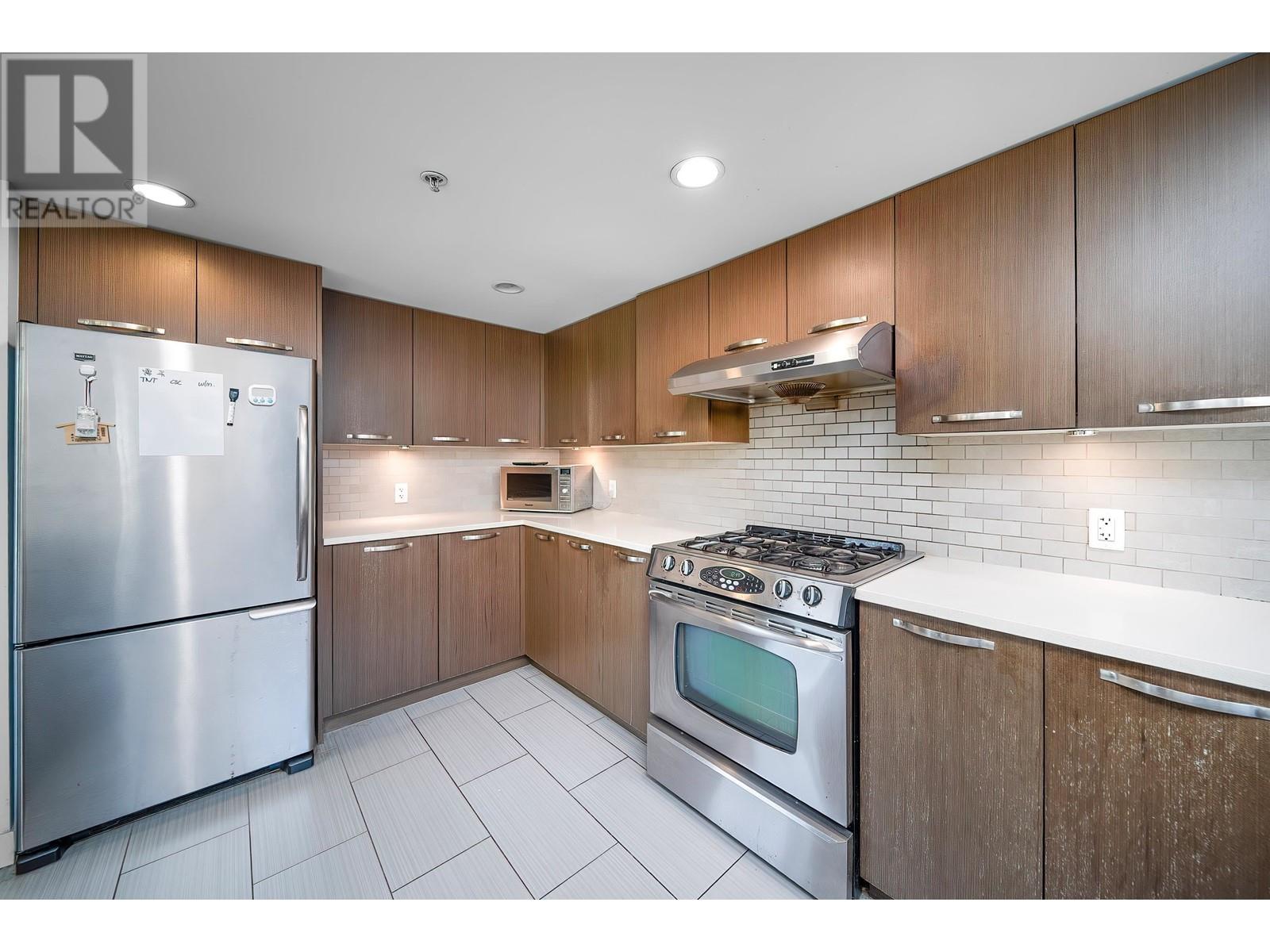 205 6888 Cooney Road, Richmond, British Columbia  V6Y 0E1 - Photo 15 - R2991233