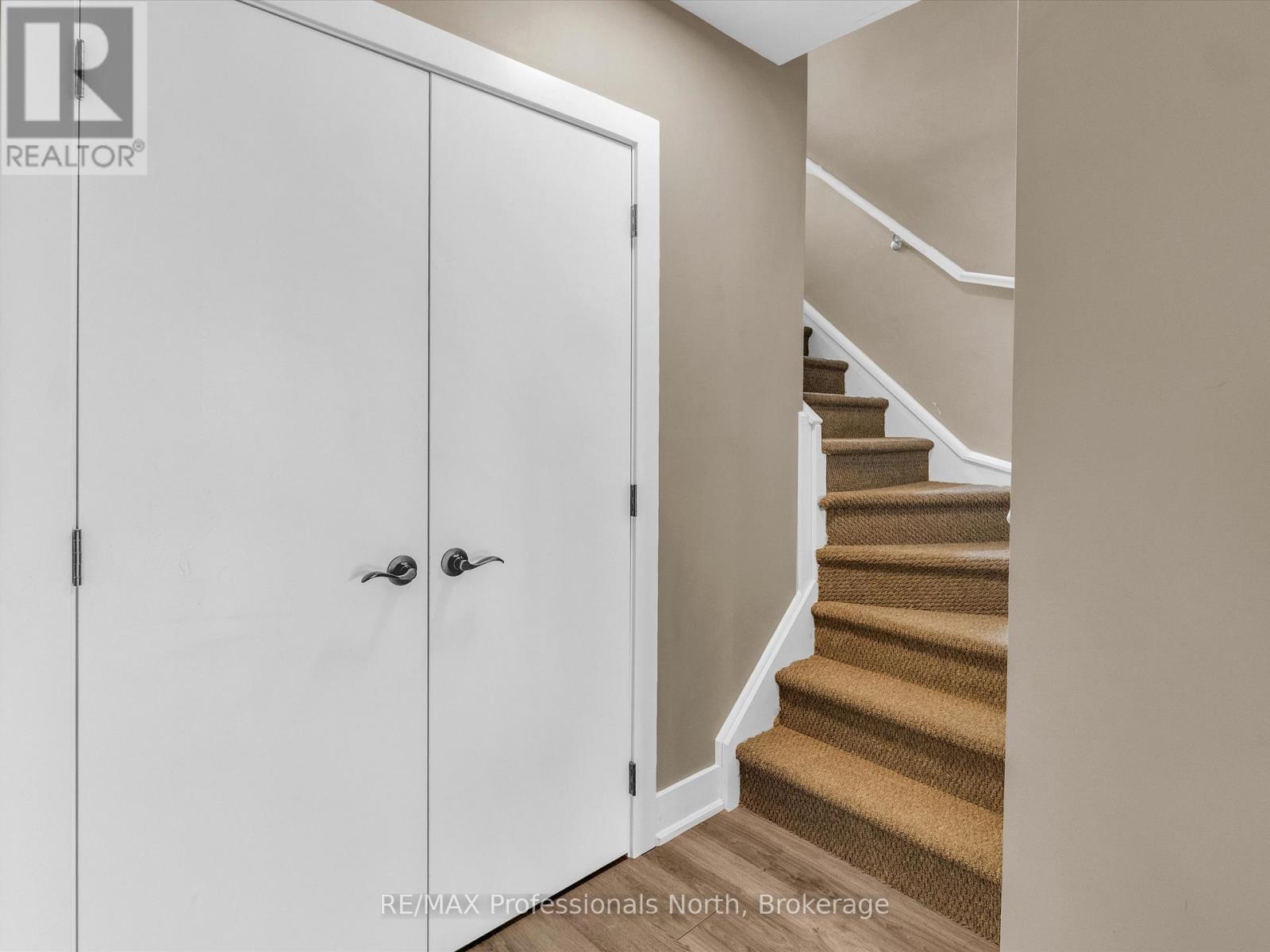 102 - 4 Tree Tops Lane, Huntsville, Ontario  P1H 0B8 - Photo 15 - X12087970