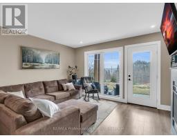 102 - 4 TREE TOPS LANE, huntsville (chaffey), Ontario