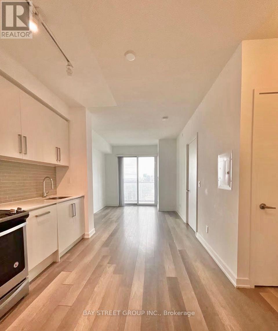 2103 - 5180 Yonge Street, Toronto, Ontario  M2N 5P6 - Photo 2 - C12087807