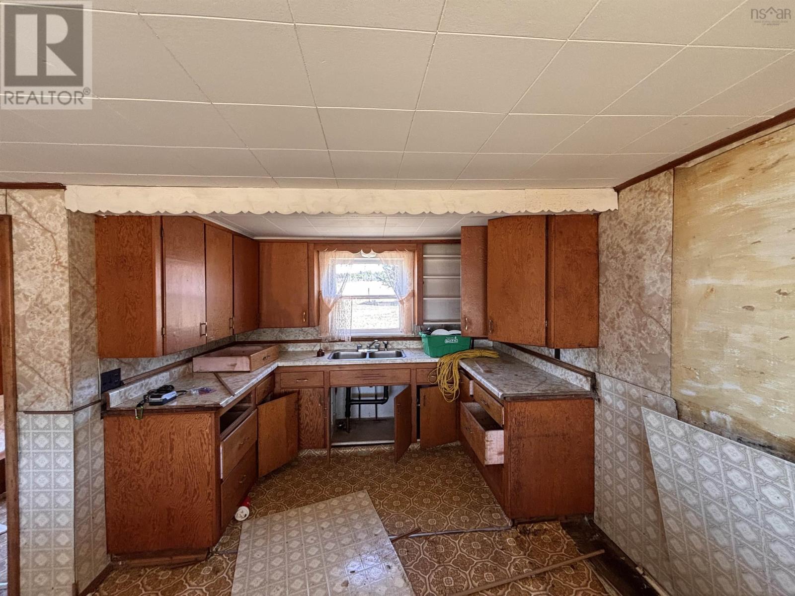 934 Mira Bay Drive, Catalone Gut, Nova Scotia  B1C 2B8 - Photo 9 - 202508086