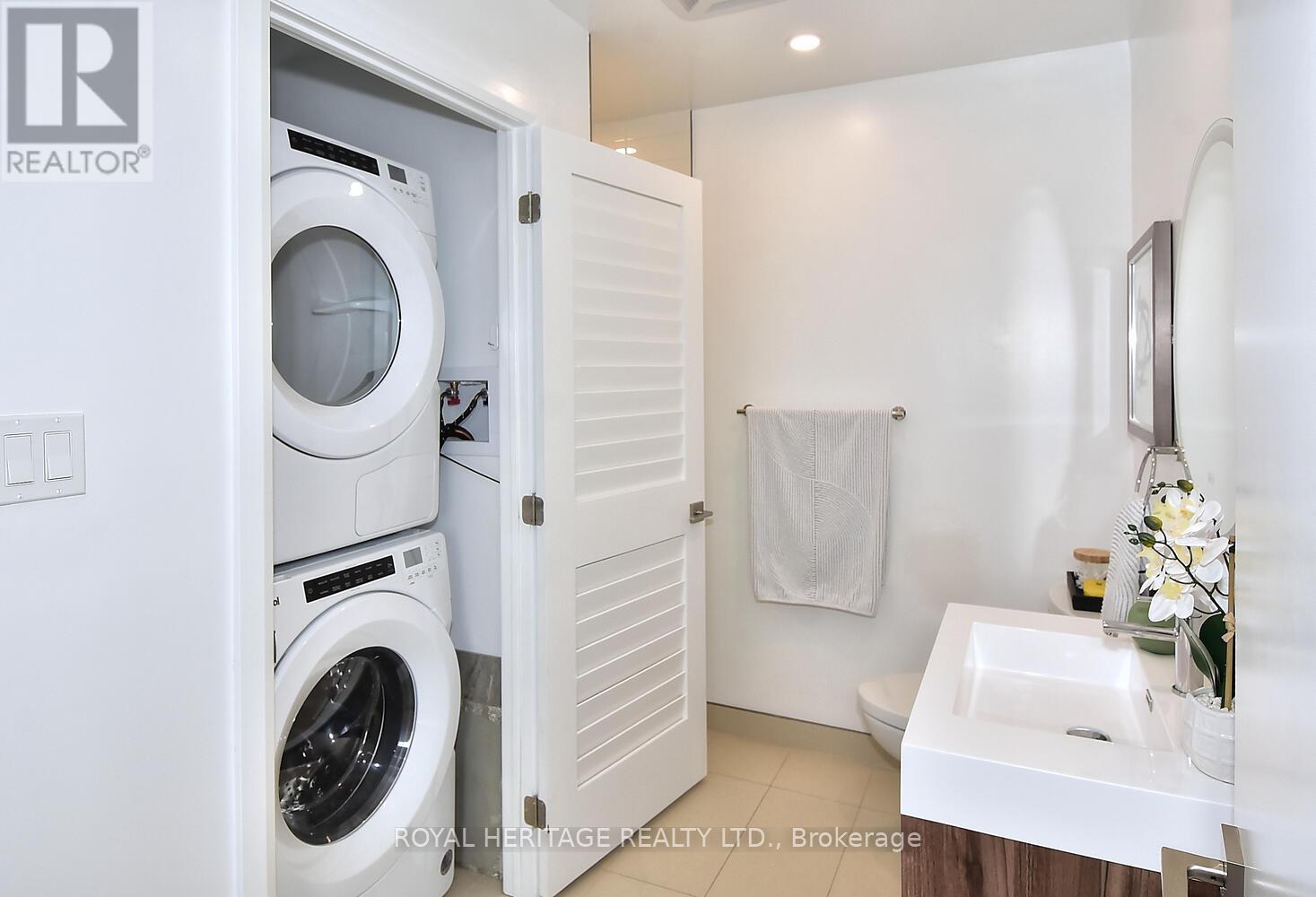 510 - 195 Hunter Street E, Peterborough, Ontario  K9H 0K6 - Photo 21 - X12088002