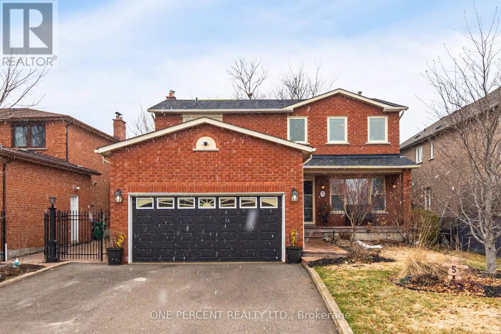 Property at 5 BOWES COURT image 1