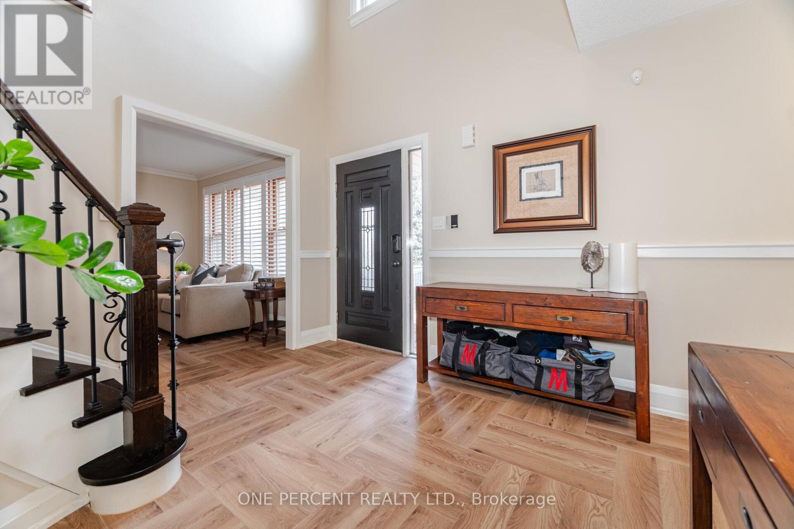 Property at 5 BOWES COURT image 3