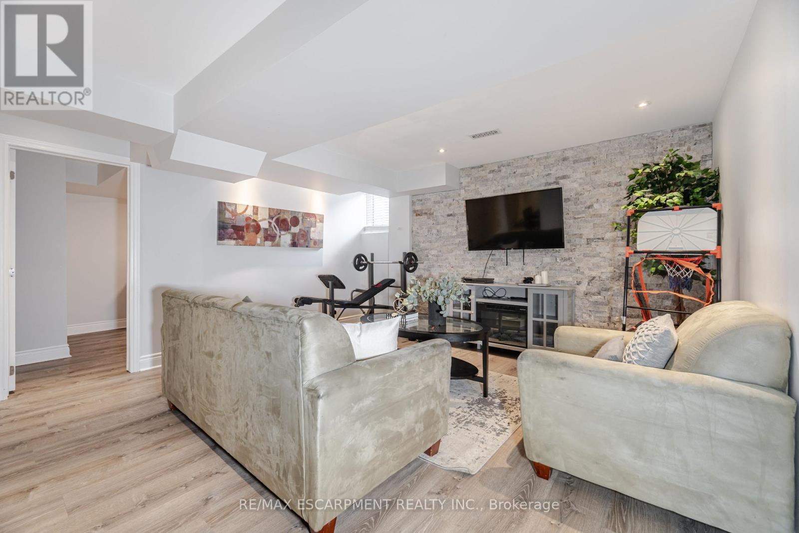 31 Vanderbrink Drive, Brampton, Ontario  L6R 0E6 - Photo 36 - W12087978