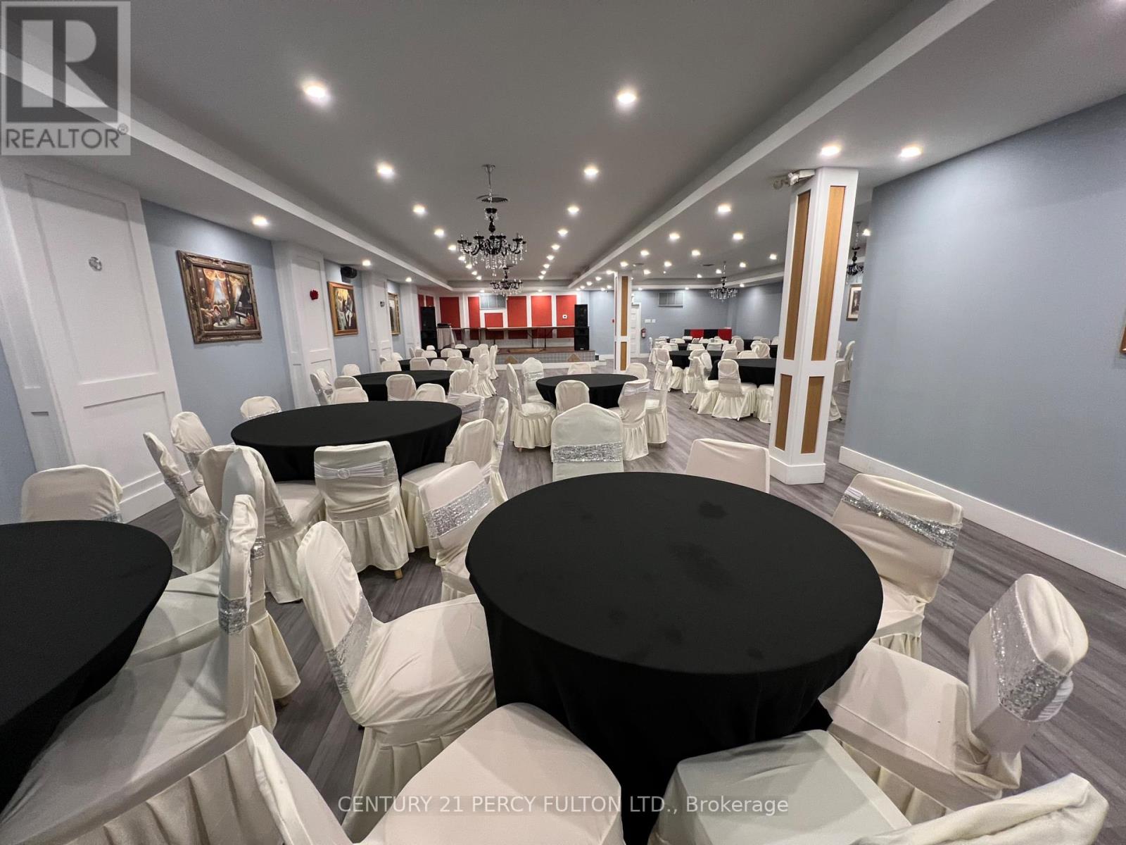 1850 Dundas Street E, Mississauga, Ontario  L4X 1L9 - Photo 10 - W12087813