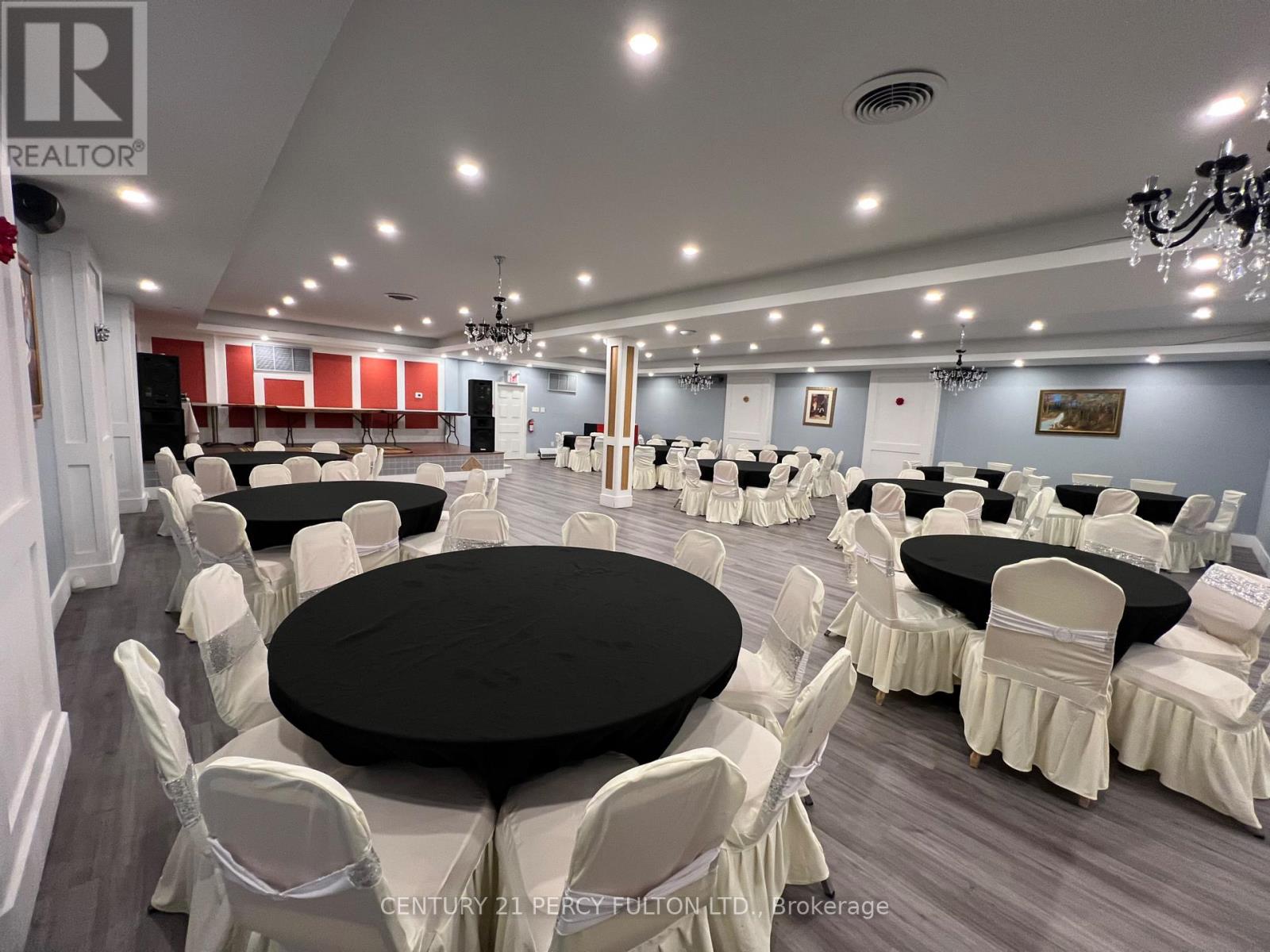 1850 Dundas Street E, Mississauga, Ontario  L4X 1L9 - Photo 12 - W12087813