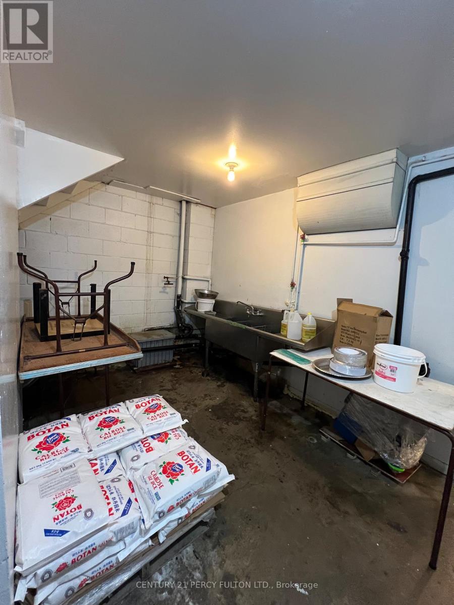 1850 Dundas Street E, Mississauga, Ontario  L4X 1L9 - Photo 26 - W12087813