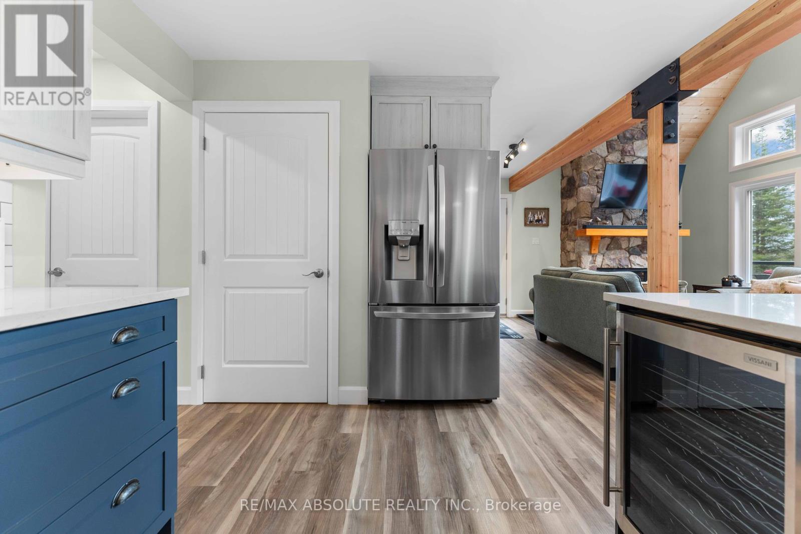 4634 Matawatchan Road, Greater Madawaska, Ontario  K0J 2R0 - Photo 10 - X12088023