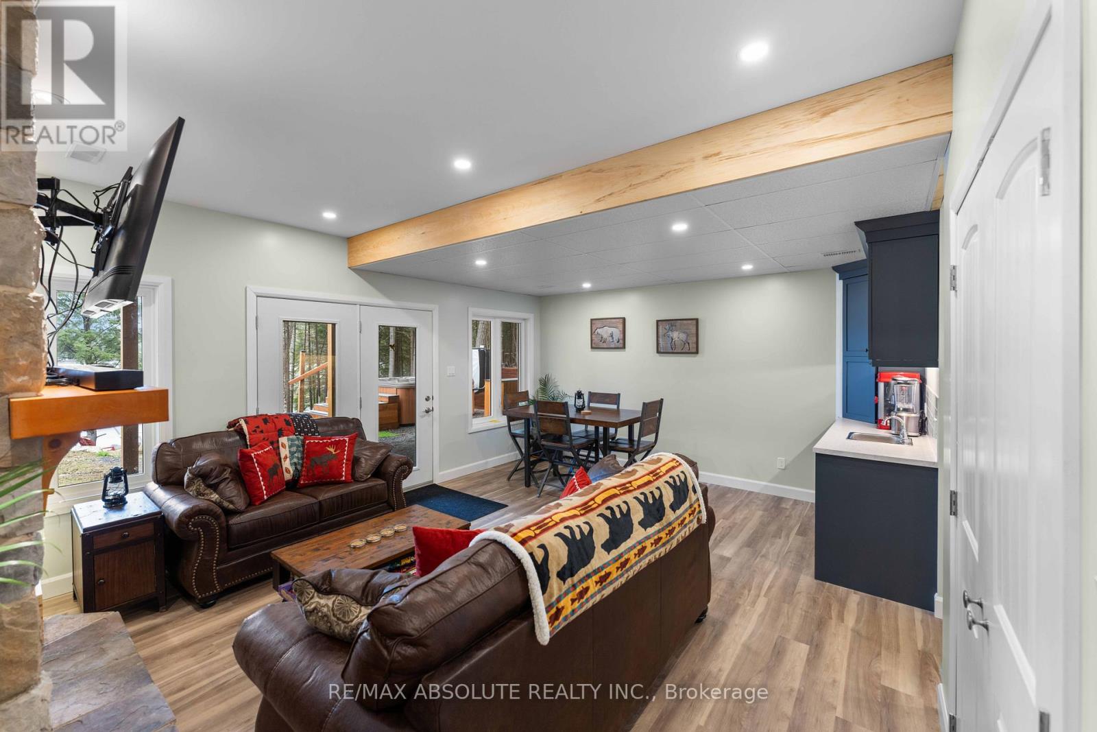 4634 Matawatchan Road, Greater Madawaska, Ontario  K0J 2R0 - Photo 22 - X12088023