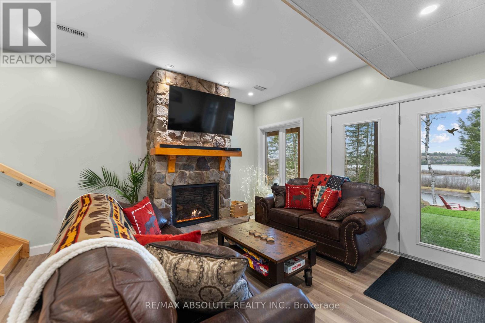 4634 Matawatchan Road, Greater Madawaska, Ontario  K0J 2R0 - Photo 23 - X12088023