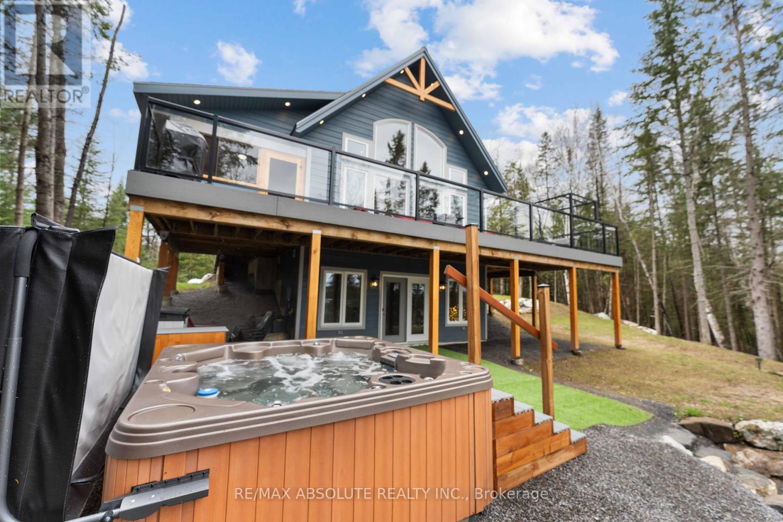 4634 Matawatchan Road, Greater Madawaska, Ontario  K0J 2R0 - Photo 34 - X12088023