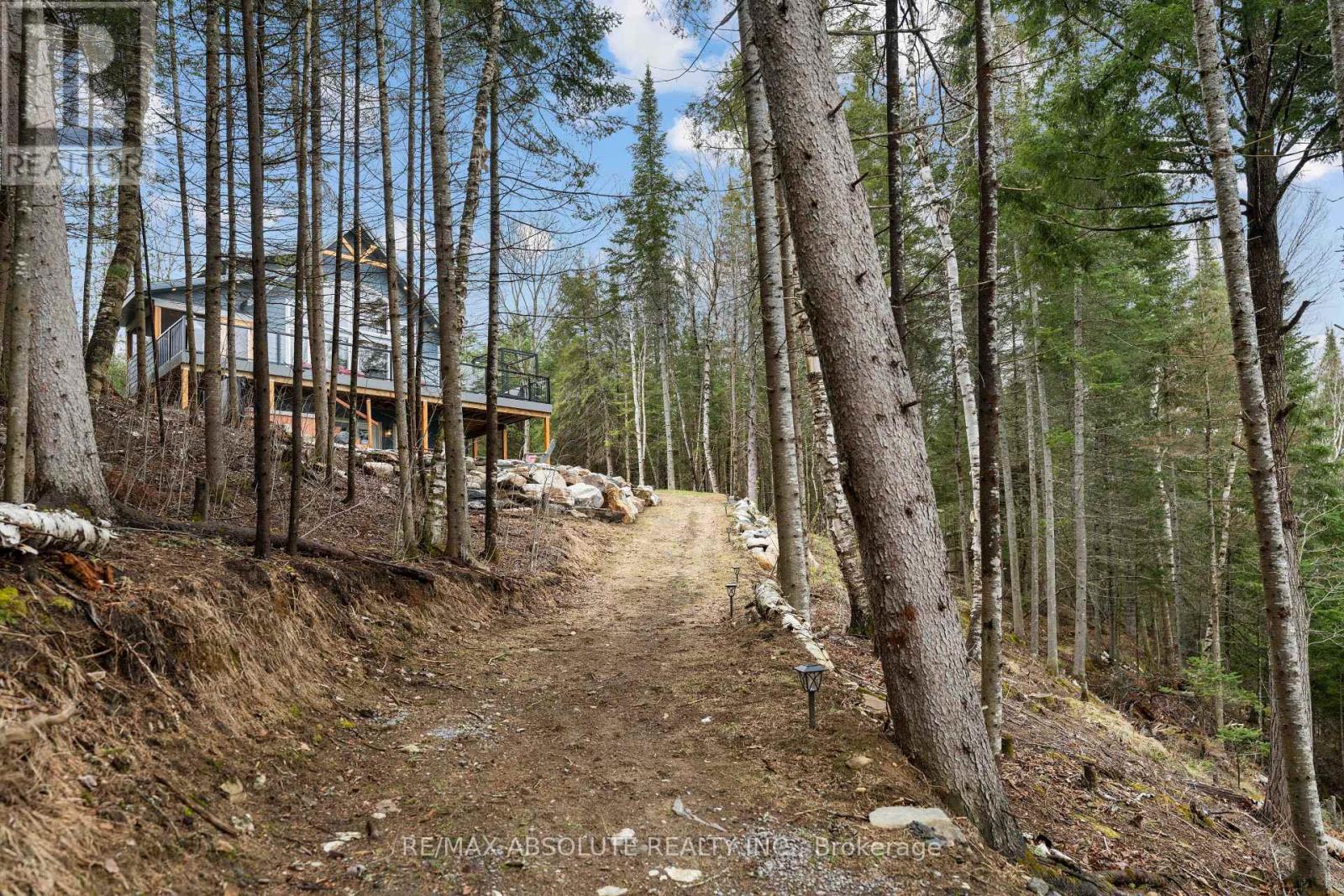 4634 Matawatchan Road, Greater Madawaska, Ontario  K0J 2R0 - Photo 37 - X12088023