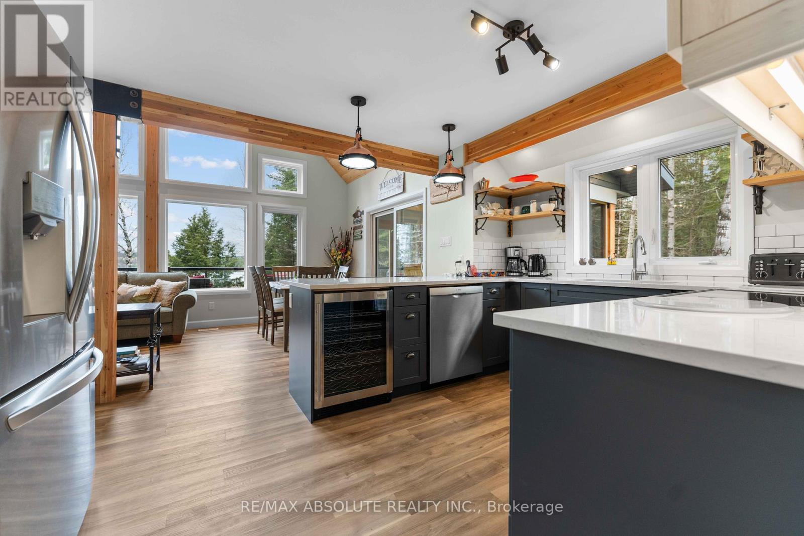 4634 Matawatchan Road, Greater Madawaska, Ontario  K0J 2R0 - Photo 6 - X12088023