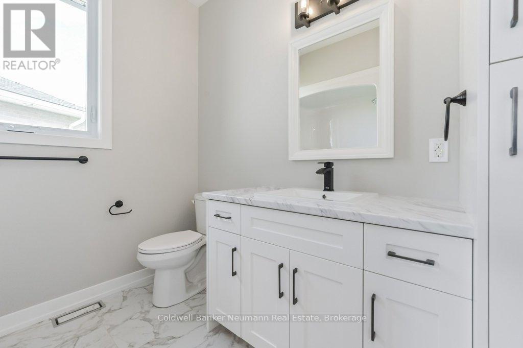 157 Jack's Way, Wellington North, Ontario  N0G 2L4 - Photo 32 - X12088042
