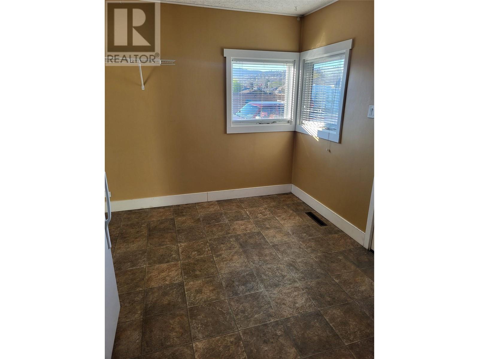 Property at 505 MCGOWAN Avenue image 5