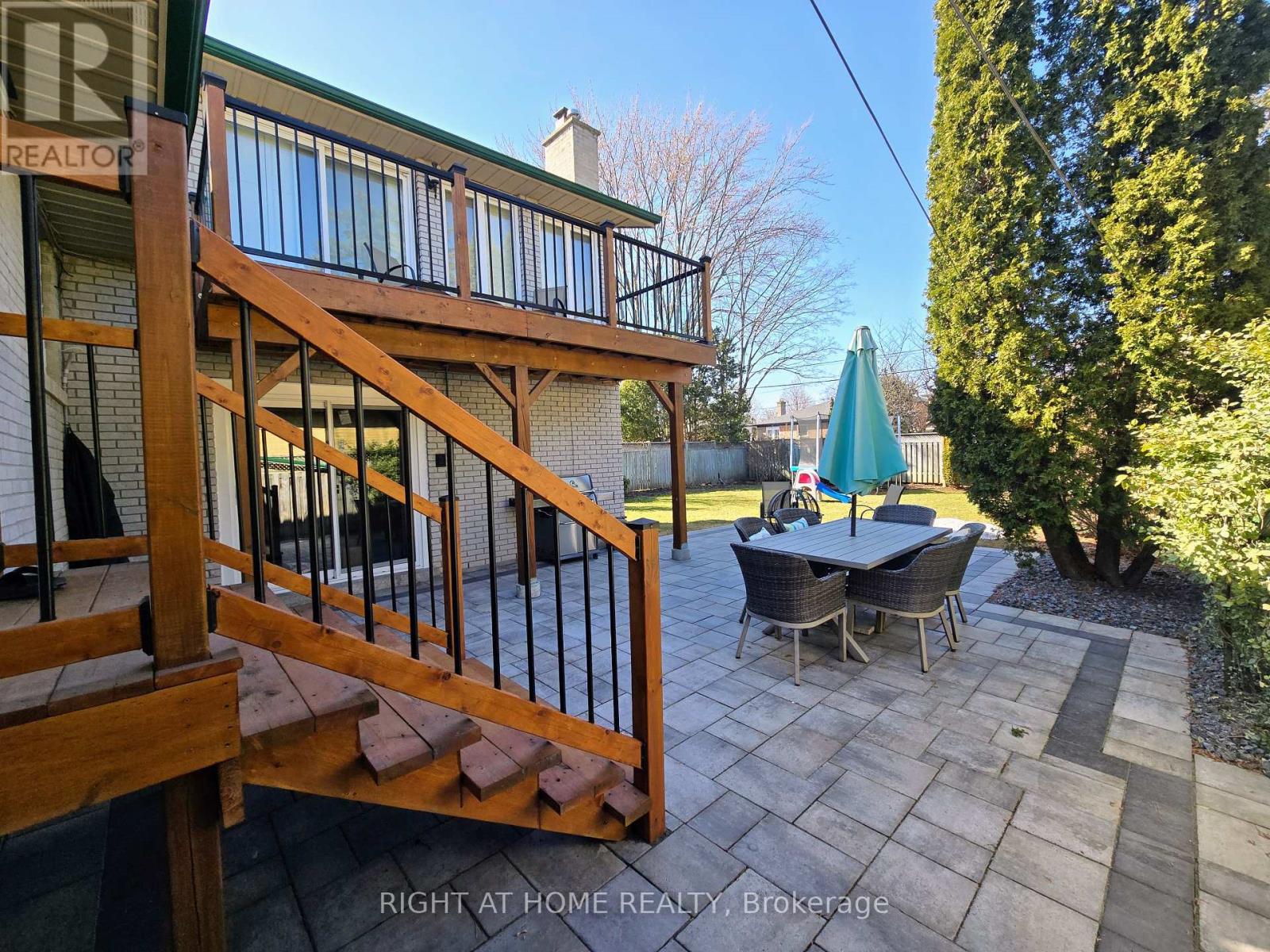 120 Santa Barbara Road, Toronto, Ontario  M2N 2C5 - Photo 35 - C12088008