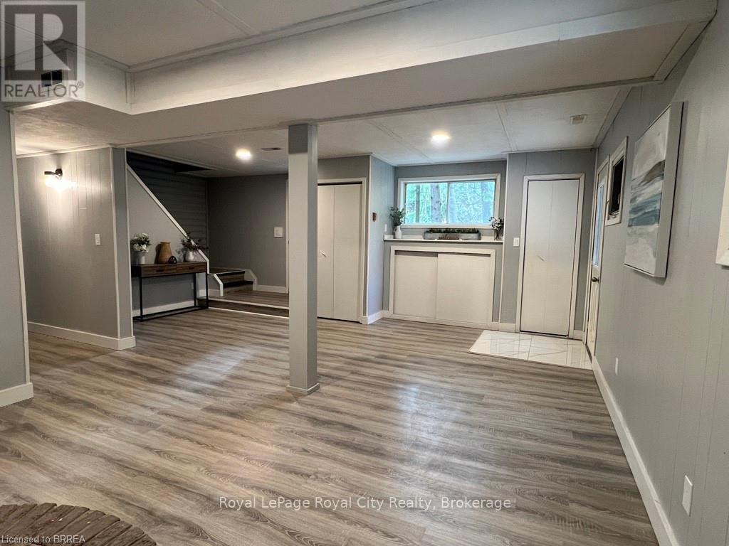 48 Harpur Drive, Northern Bruce Peninsula, Ontario  N0H 2R0 - Photo 11 - X11988744