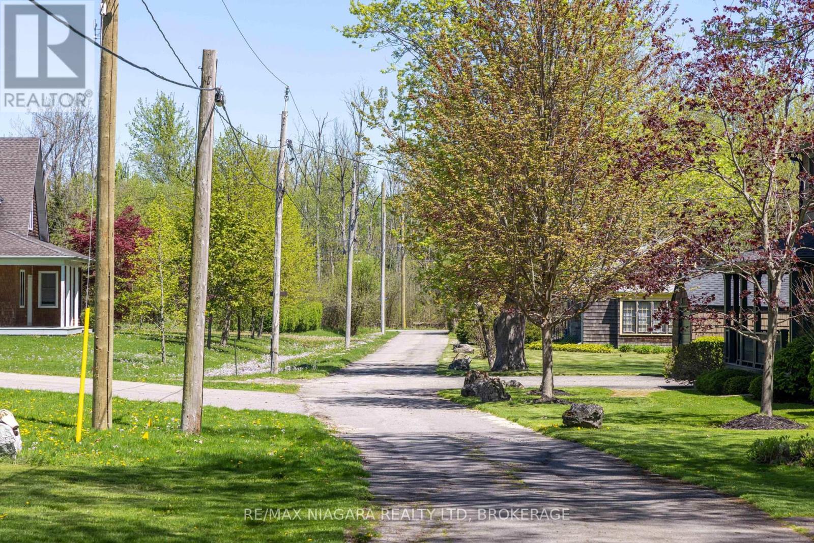 183 Maple Lane, Fort Erie, Ontario  L2A 4P2 - Photo 35 - X12088064